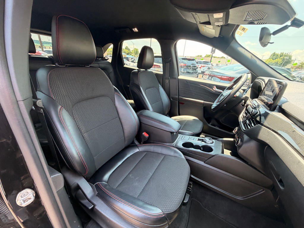 2025 Ford Escape Image 7