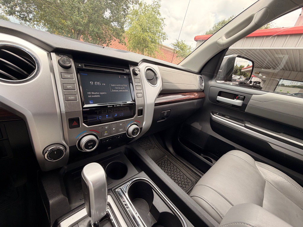 2016 Toyota Tundra Image 9