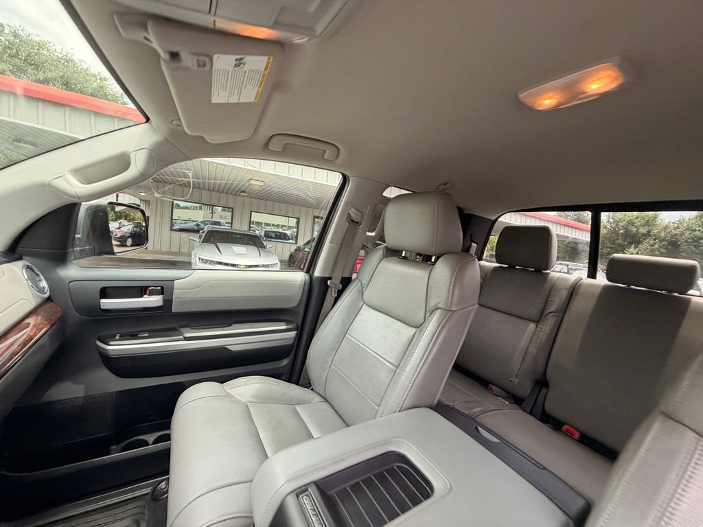 2016 Toyota Tundra Image 11