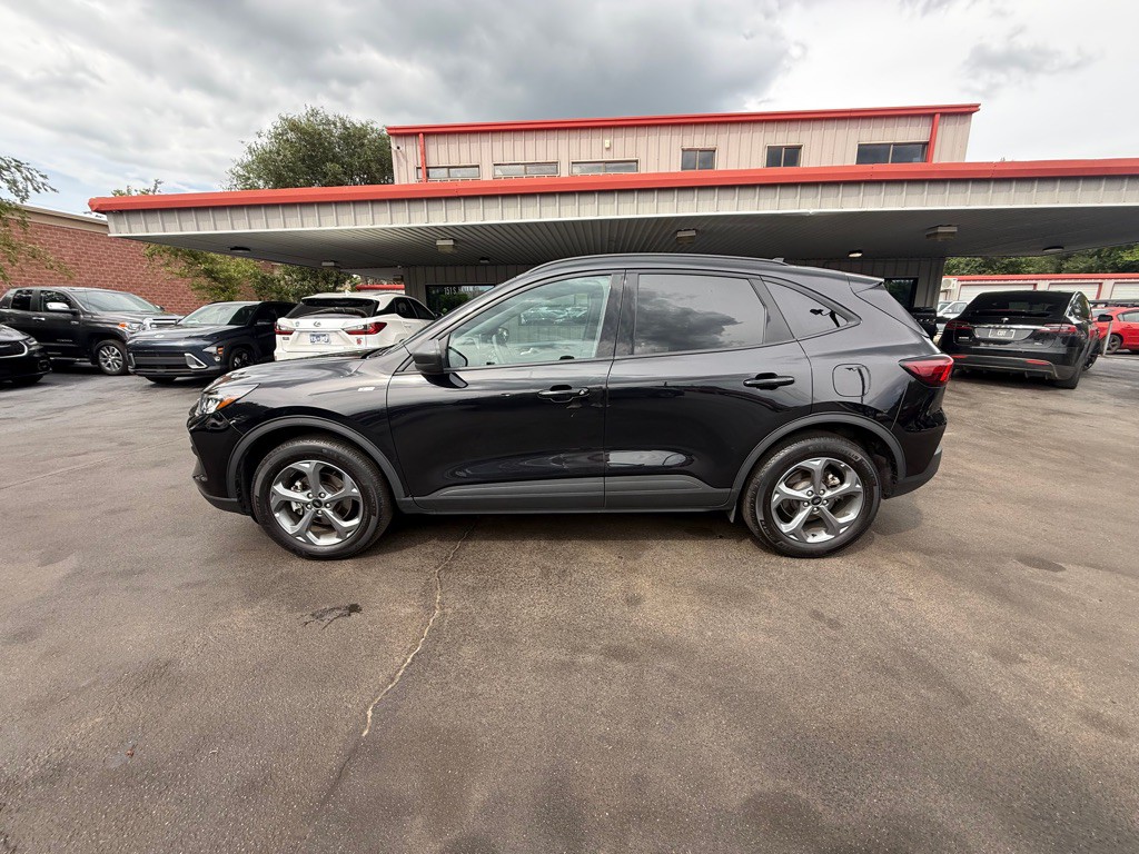 2025 Ford Escape Image 5