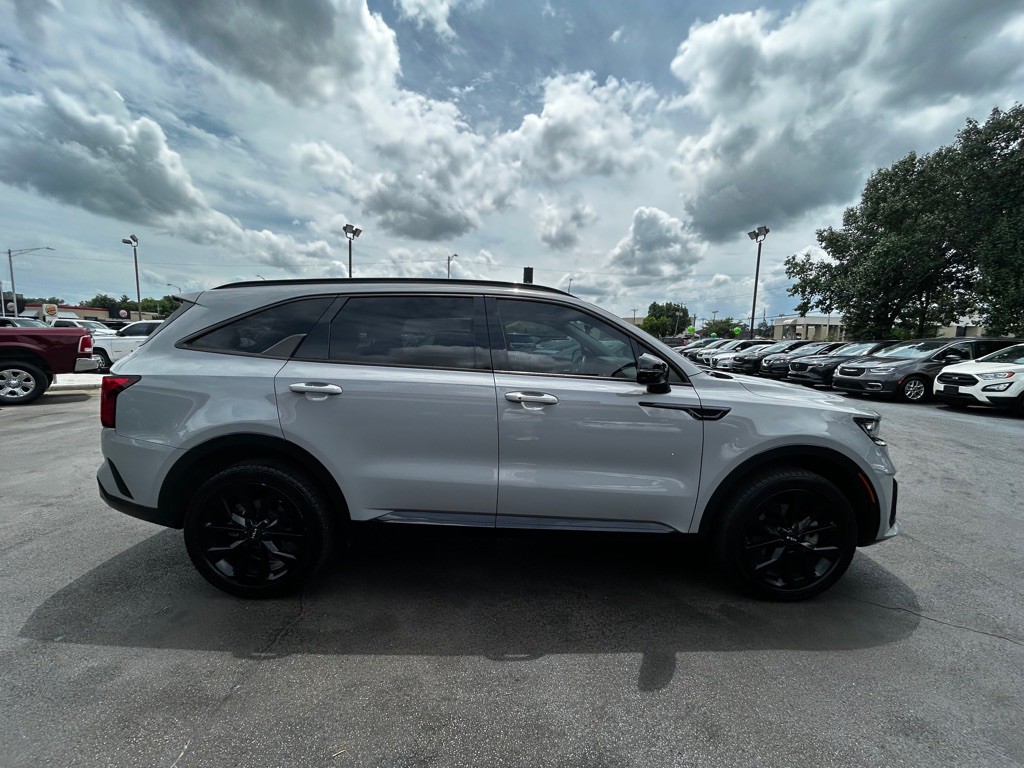 2022 Kia Sorento Image 6