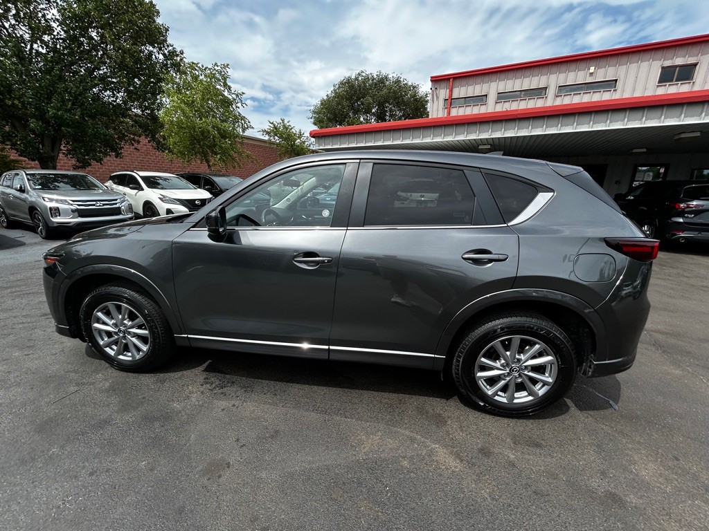 2025 Mazda CX-5 Image 2