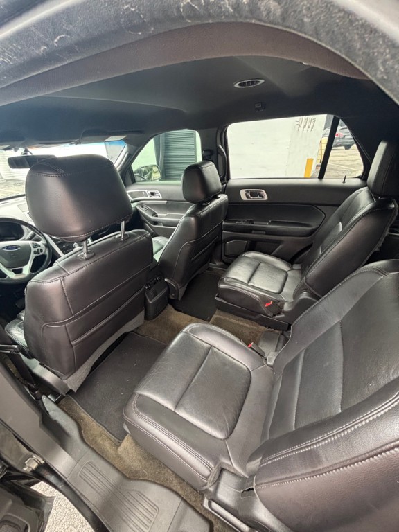 2013 Ford Explorer Image 9