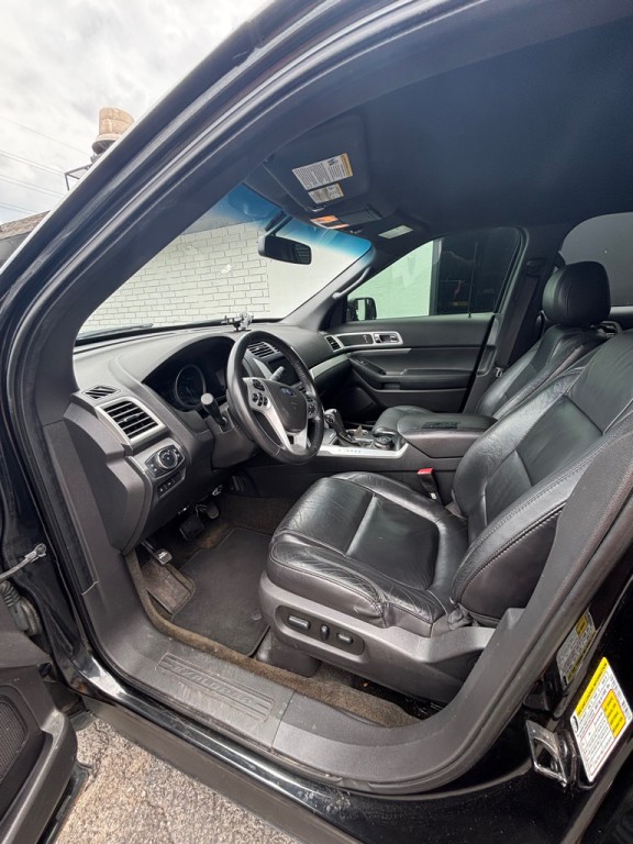 2013 Ford Explorer Image 11
