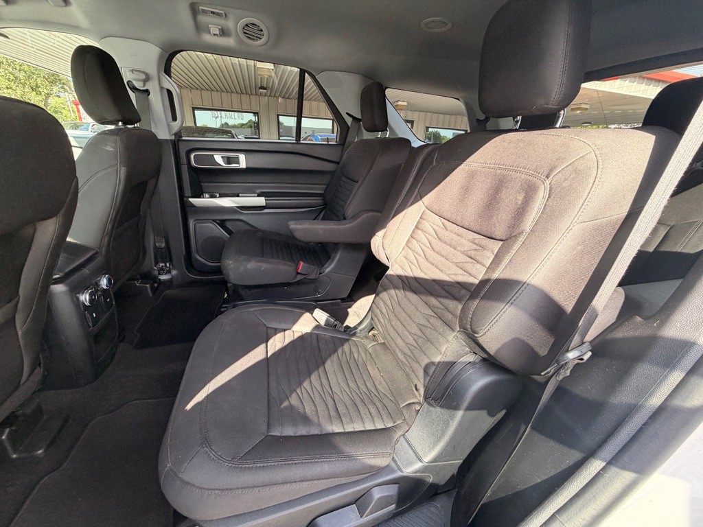 2021 Ford Explorer Image 7