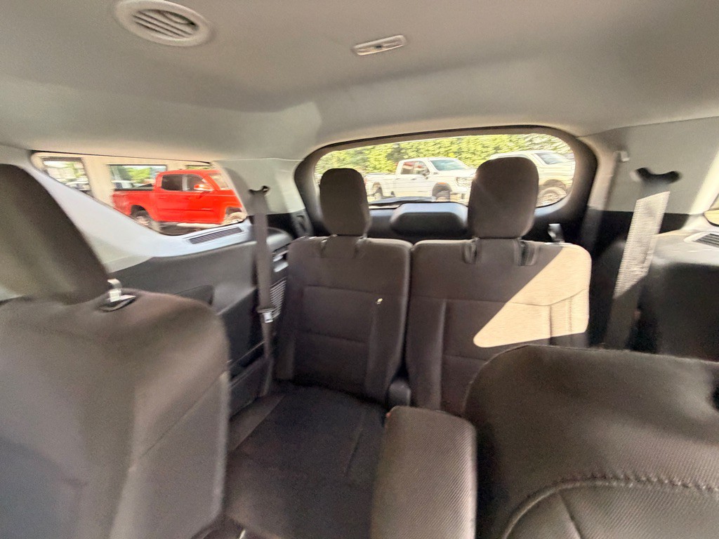 2021 Ford Explorer Image 8