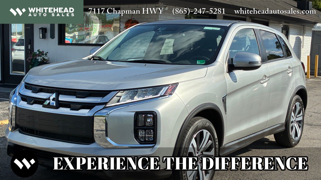 2025 Mitsubishi Outlander Image 1