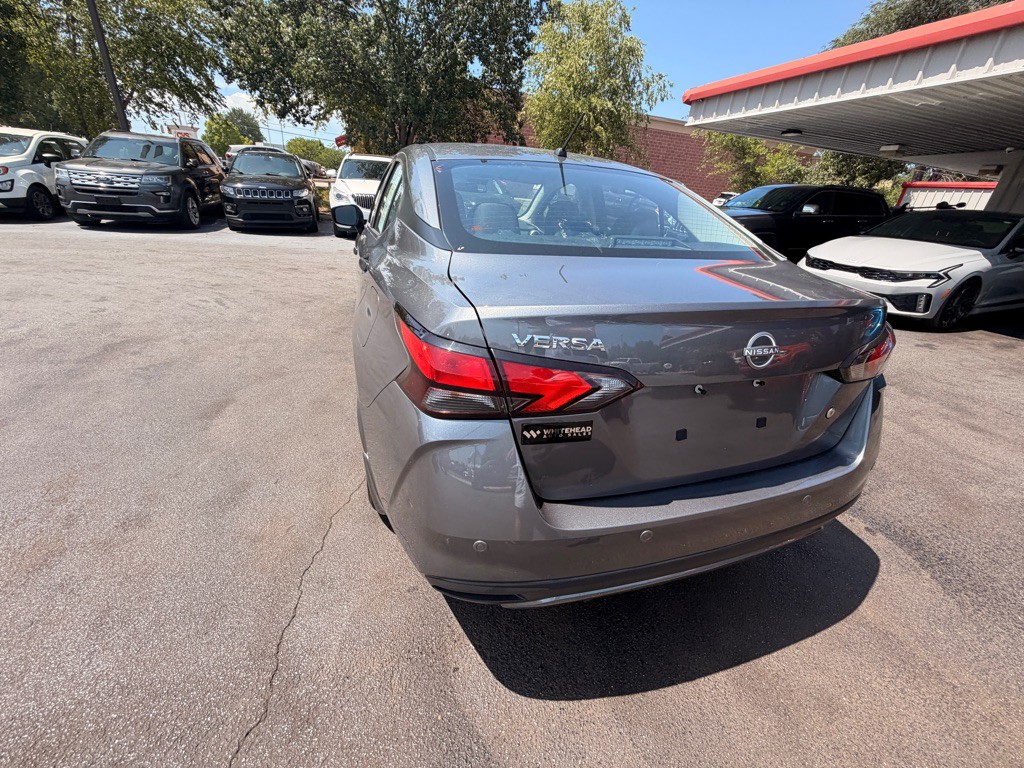 2025 Nissan Versa Image 5