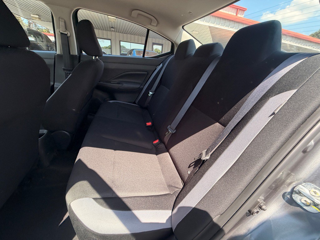 2025 Nissan Versa Image 6