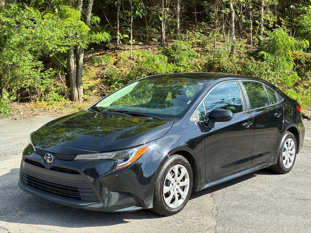 2024 Toyota Corolla Image 2