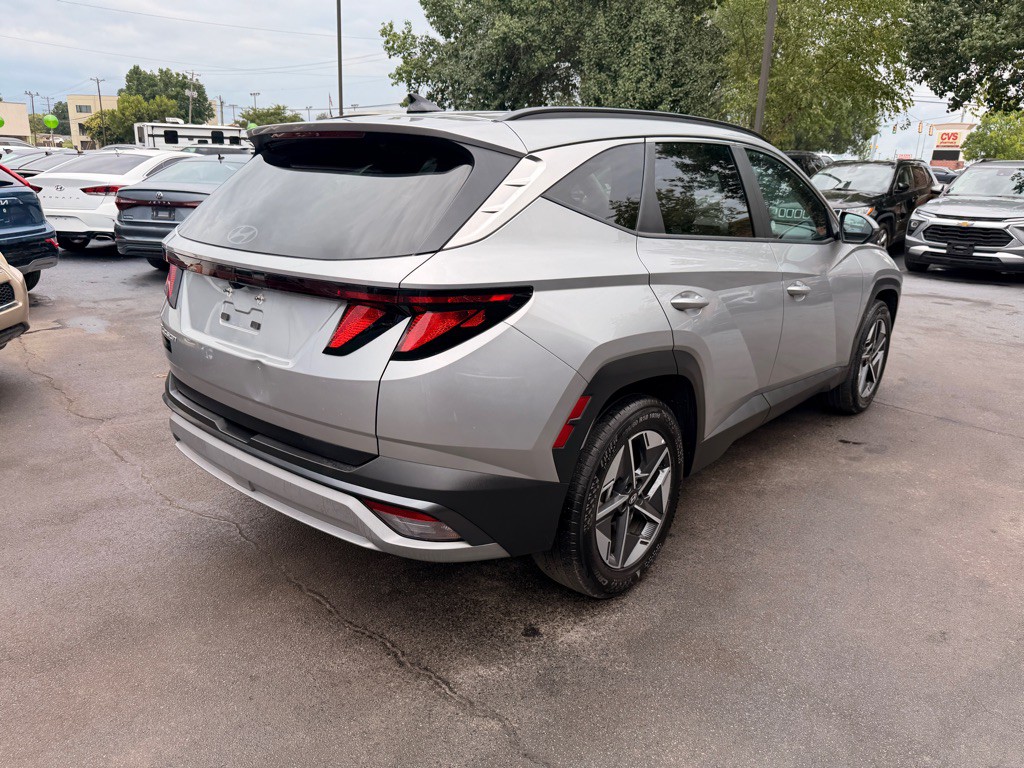 2025 Hyundai Tucson Image 4