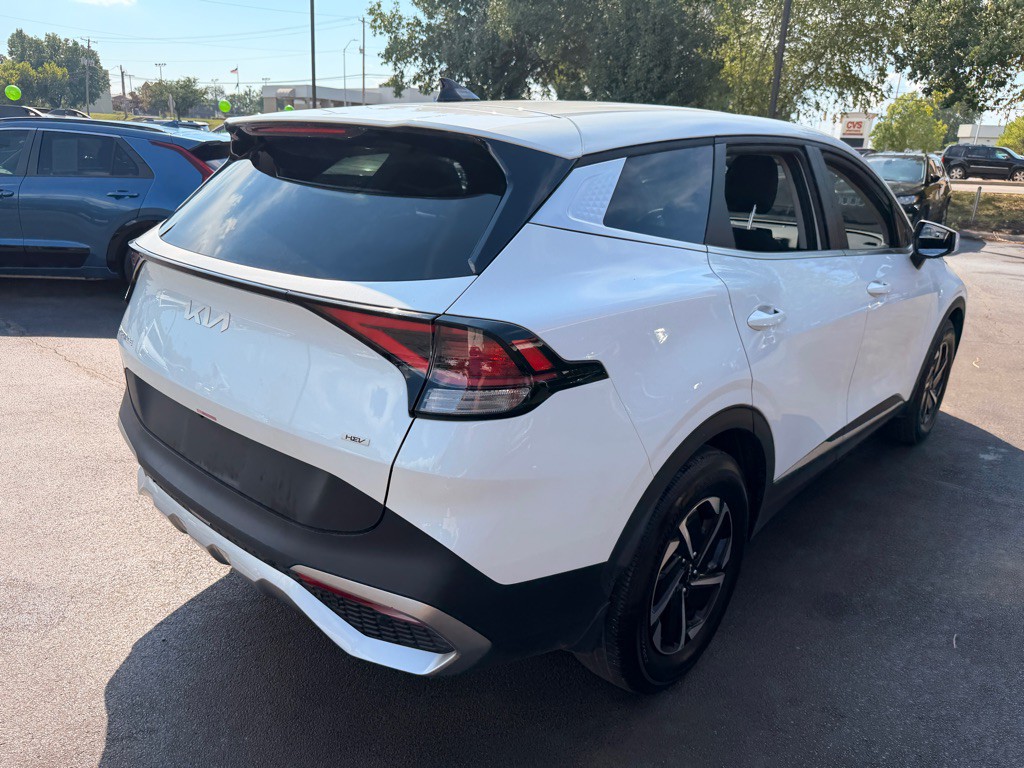 2025 Kia Sportage Image 4