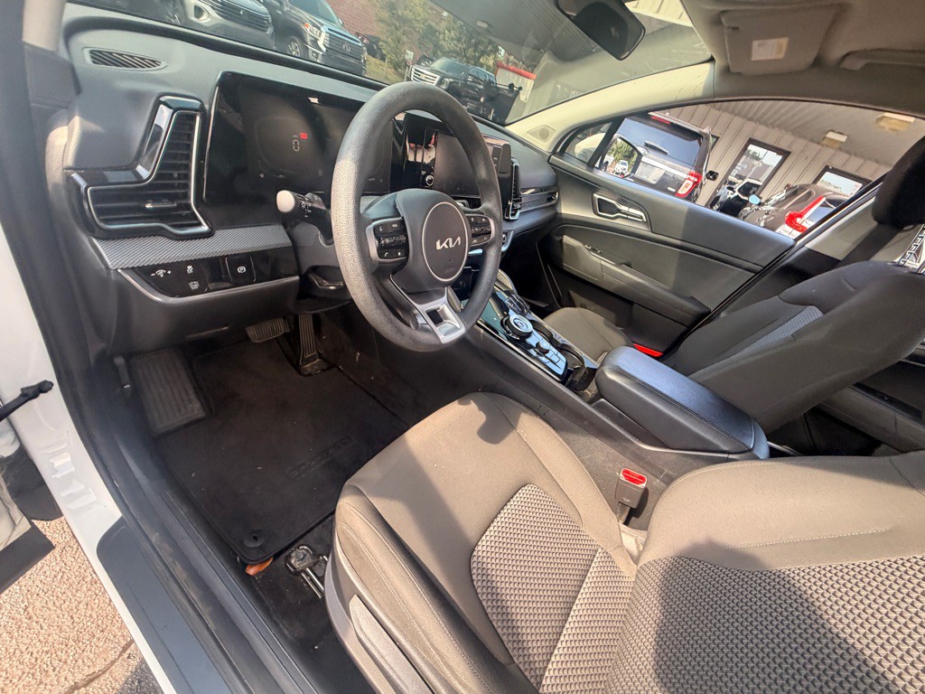 2025 Kia Sportage Image 9