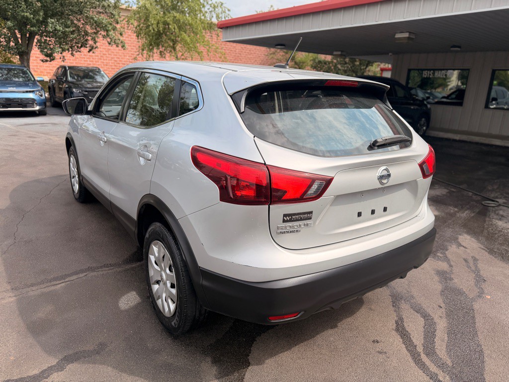 2019 Nissan Rogue Image 6