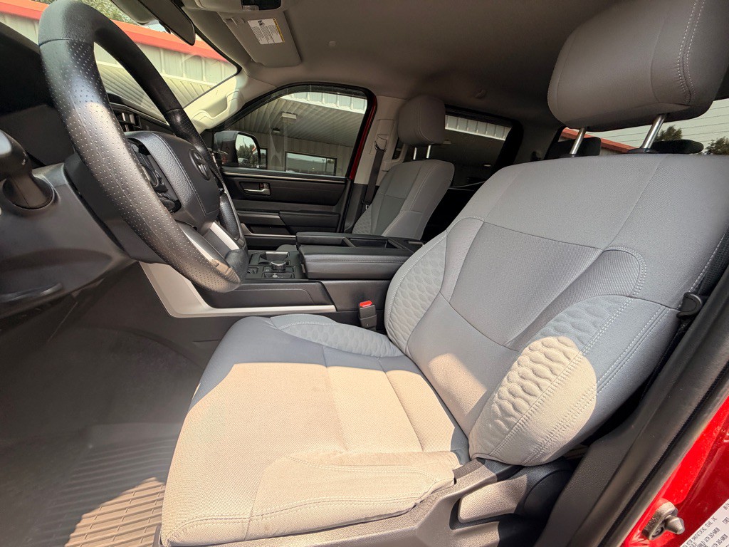 2024 Toyota Tundra Image 8