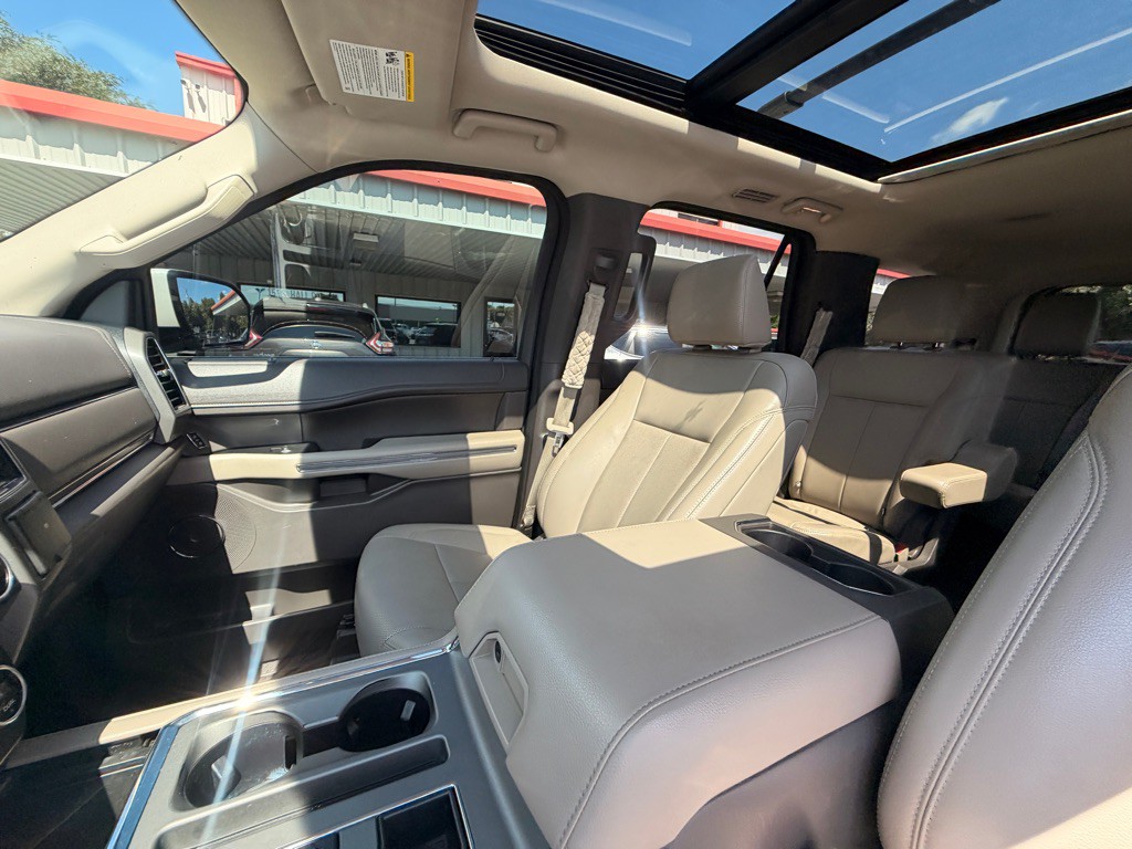 2021 Ford Expedition Image 11