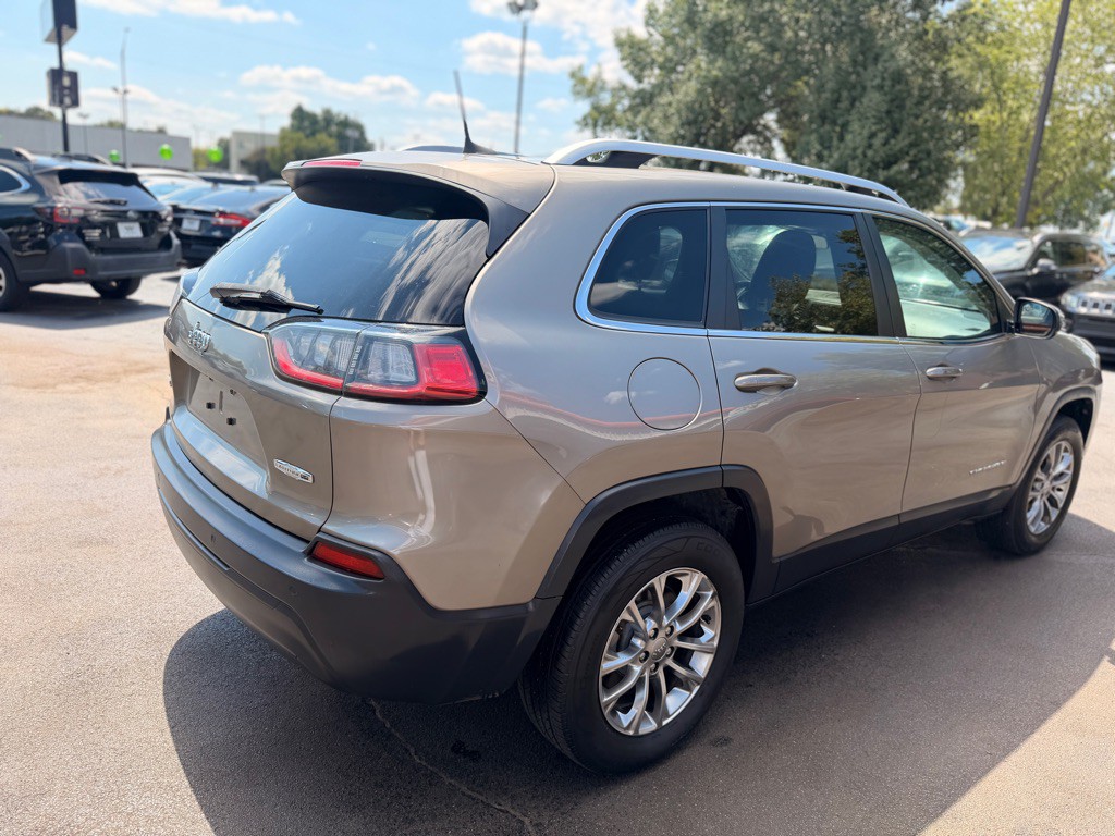 2020 Jeep Cherokee Image 3