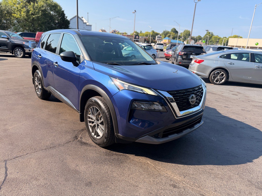 2022 Nissan Rogue Image 3