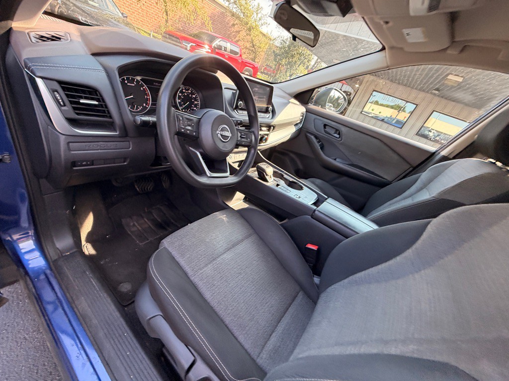 2022 Nissan Rogue Image 10