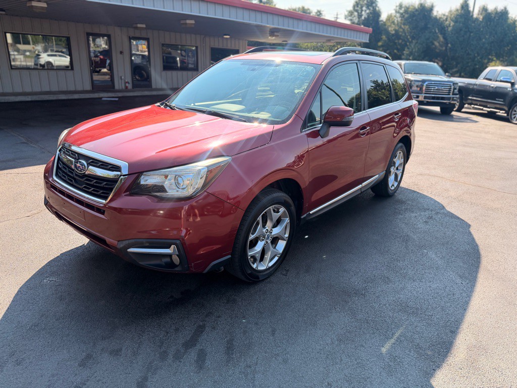 2017 Subaru Forester Image 2
