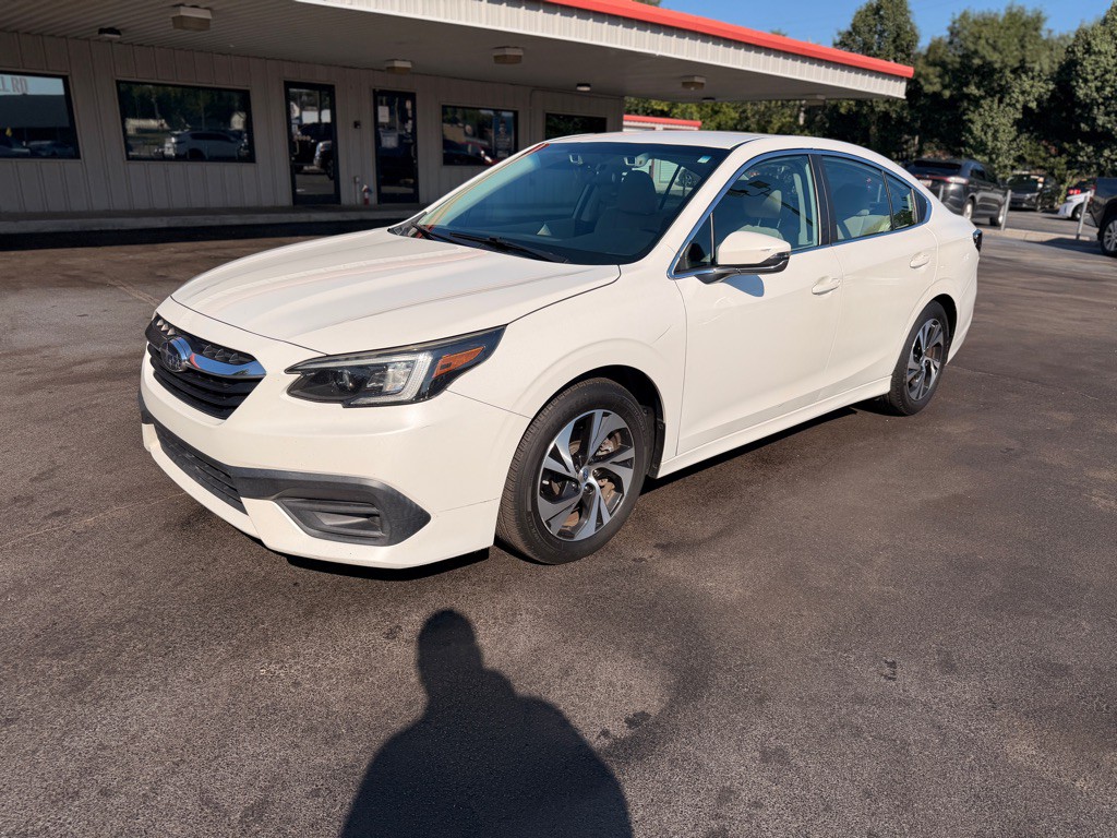2020 Subaru Legacy Image 2