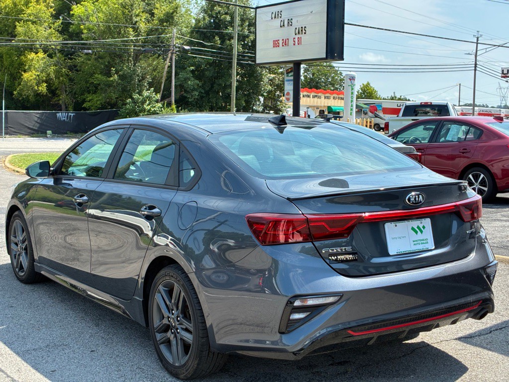 2021 Kia Forte Image 2