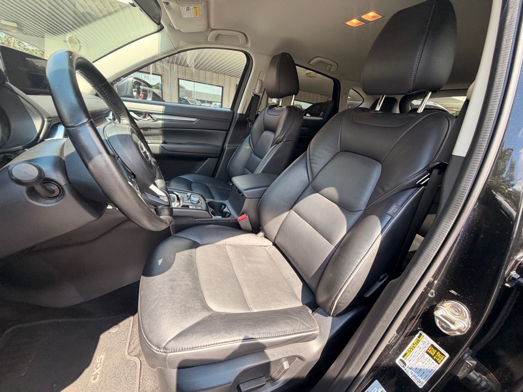 2025 Mazda CX-5 Image 8