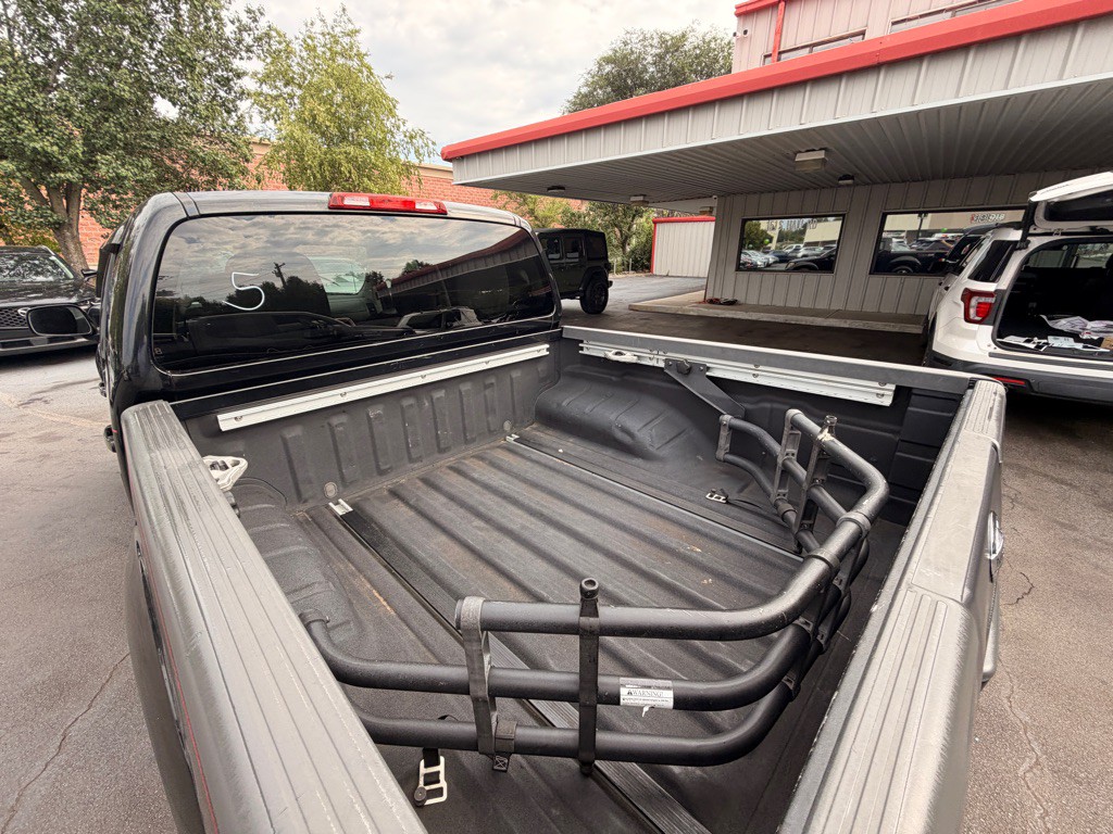2012 Nissan Frontier Image 5