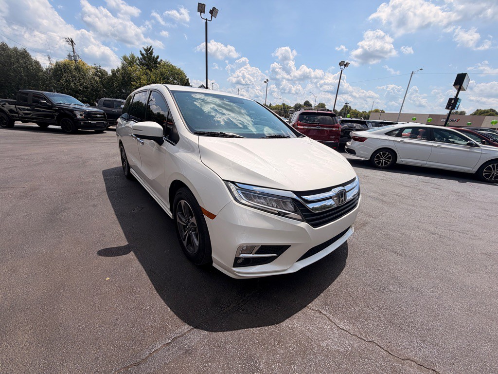2018 Honda Odyssey Image 3