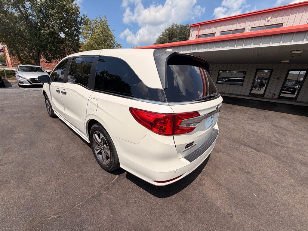 2018 Honda Odyssey Image 5