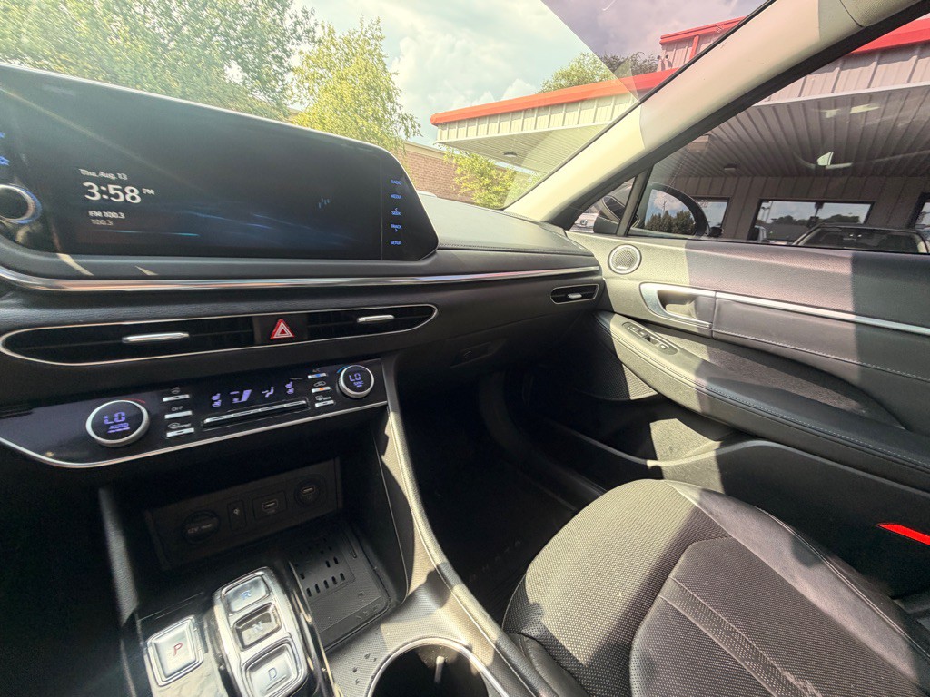 2022 Hyundai Sonata Image 9