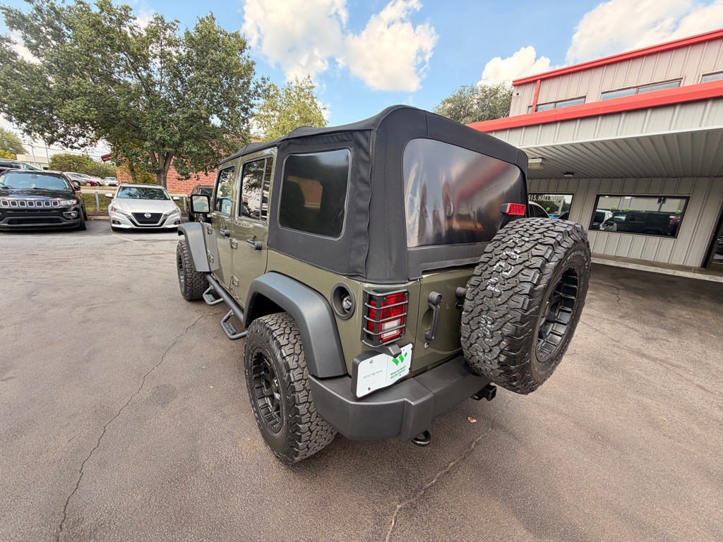 2015 Jeep Wrangler Unlimited Image 4