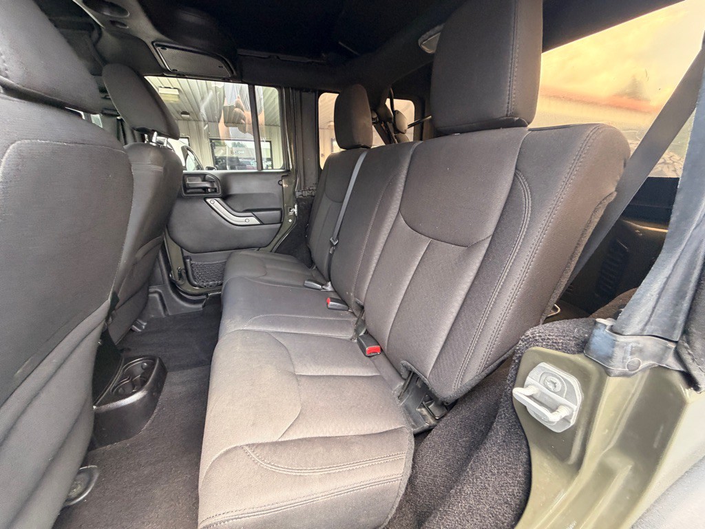 2015 Jeep Wrangler Unlimited Image 5