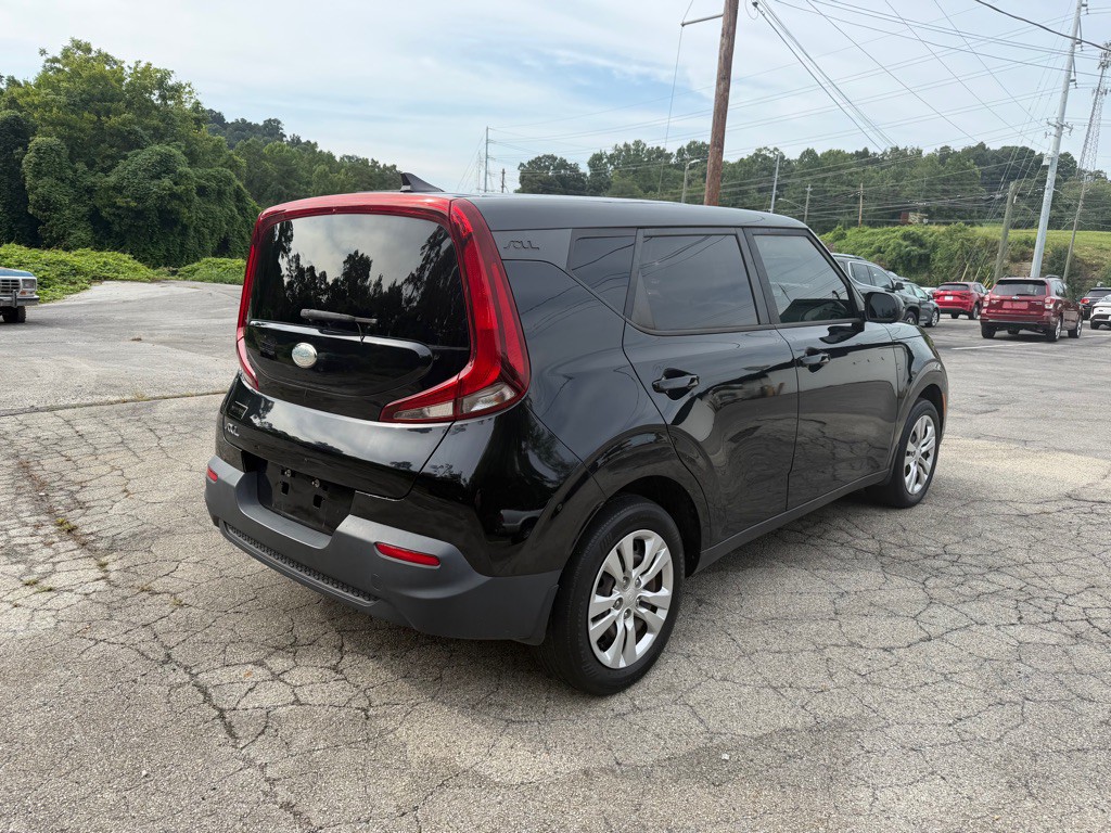 2020 Kia Soul Image 3