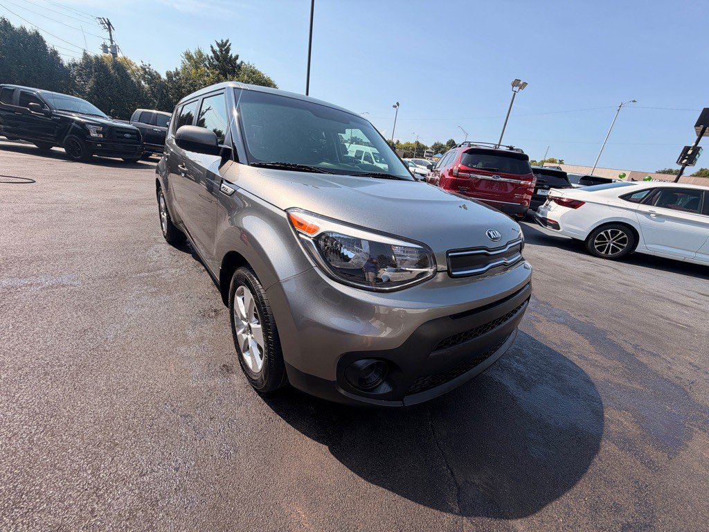 2019 Kia Soul Image 2