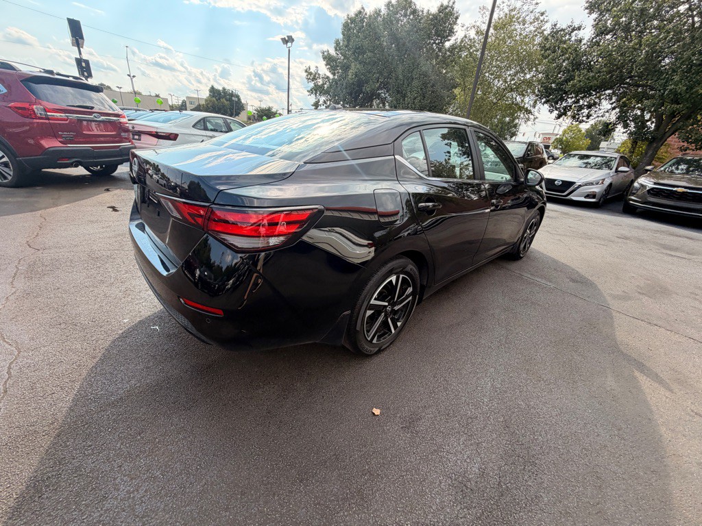 2025 Nissan Sentra Image 3
