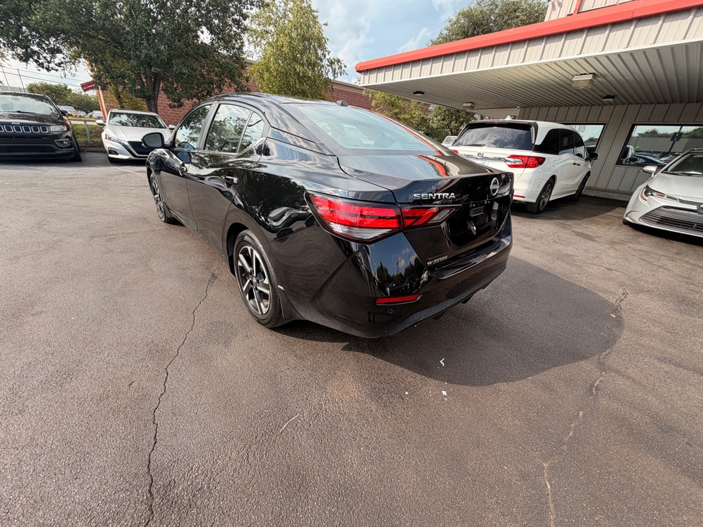2025 Nissan Sentra Image 4