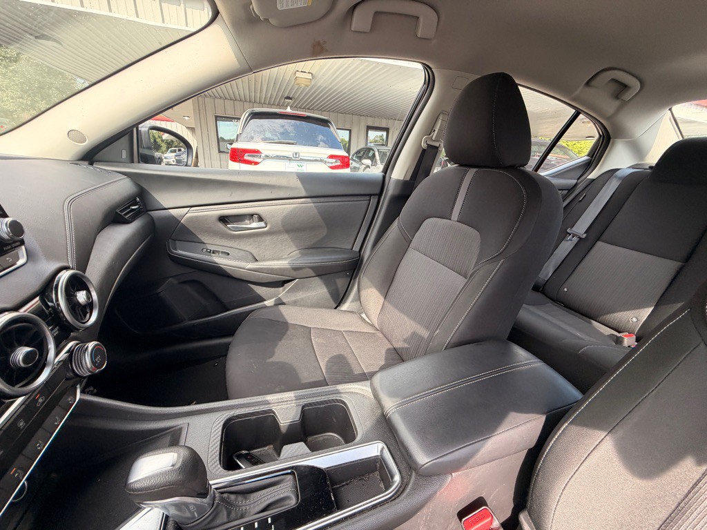 2025 Nissan Sentra Image 7