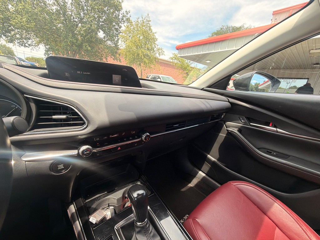 2025 Mazda CX-3 Image 9