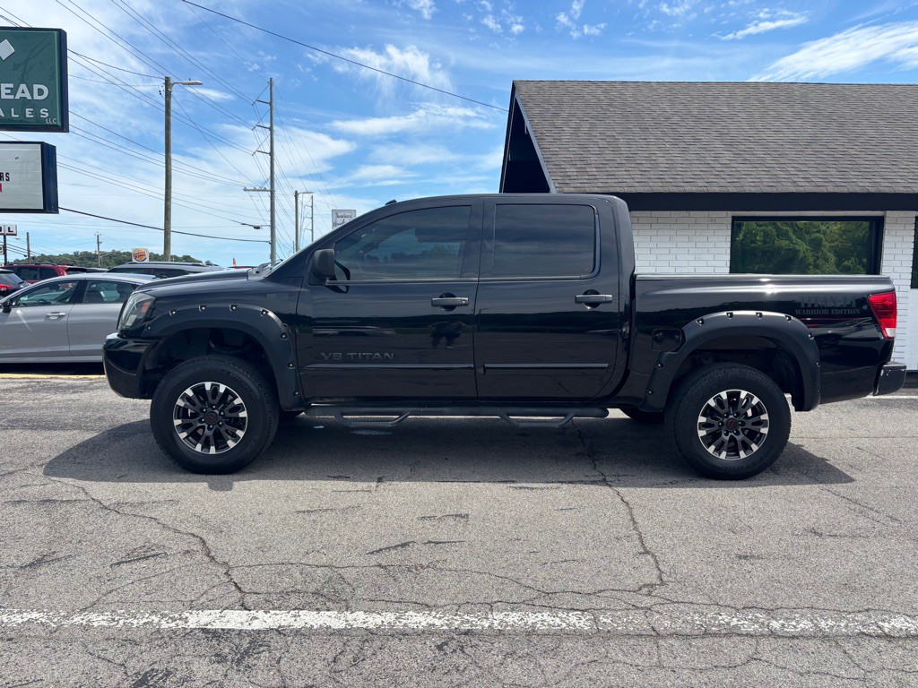 2014 Nissan Titan Image 4