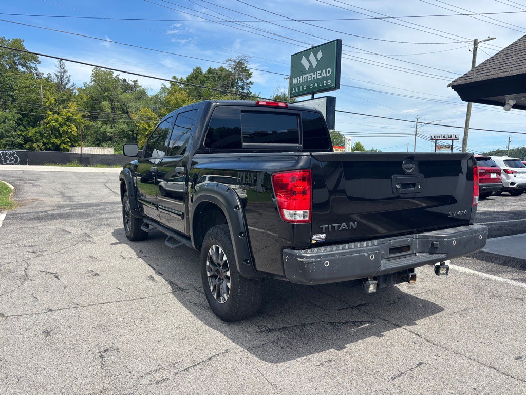 2014 Nissan Titan Image 5