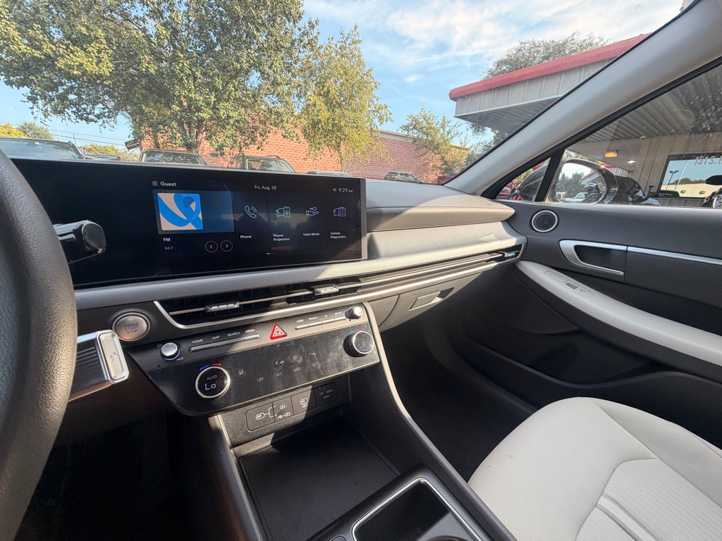 2025 Hyundai Sonata Image 10