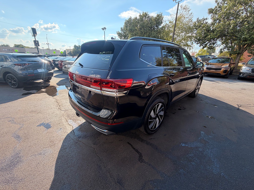 2025 Volkswagen Atlas Image 4