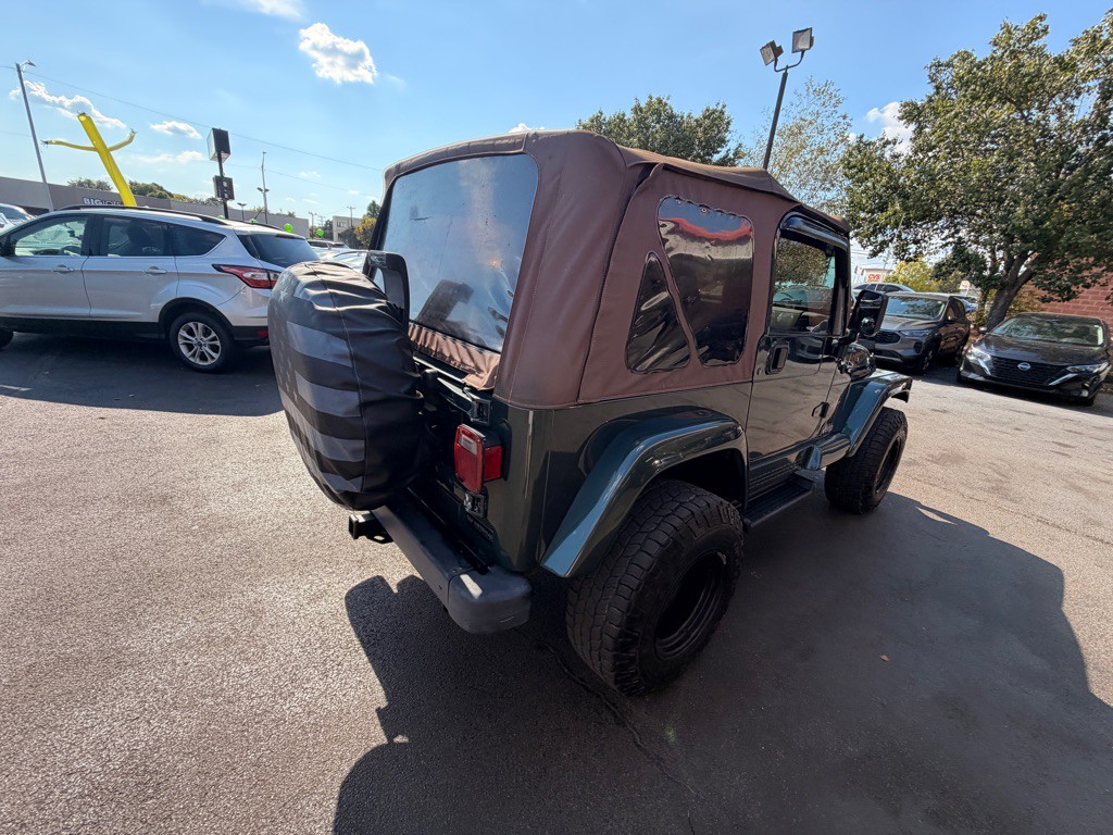 2002 Jeep Wrangler Image 4