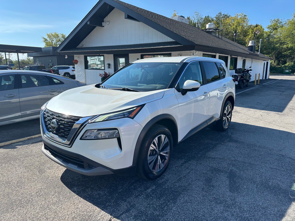 2023 Nissan Rogue Image 2