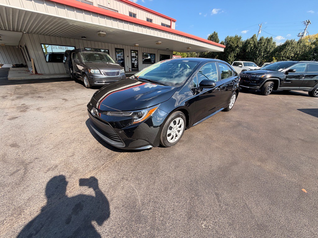 2025 Toyota Corolla Image 2