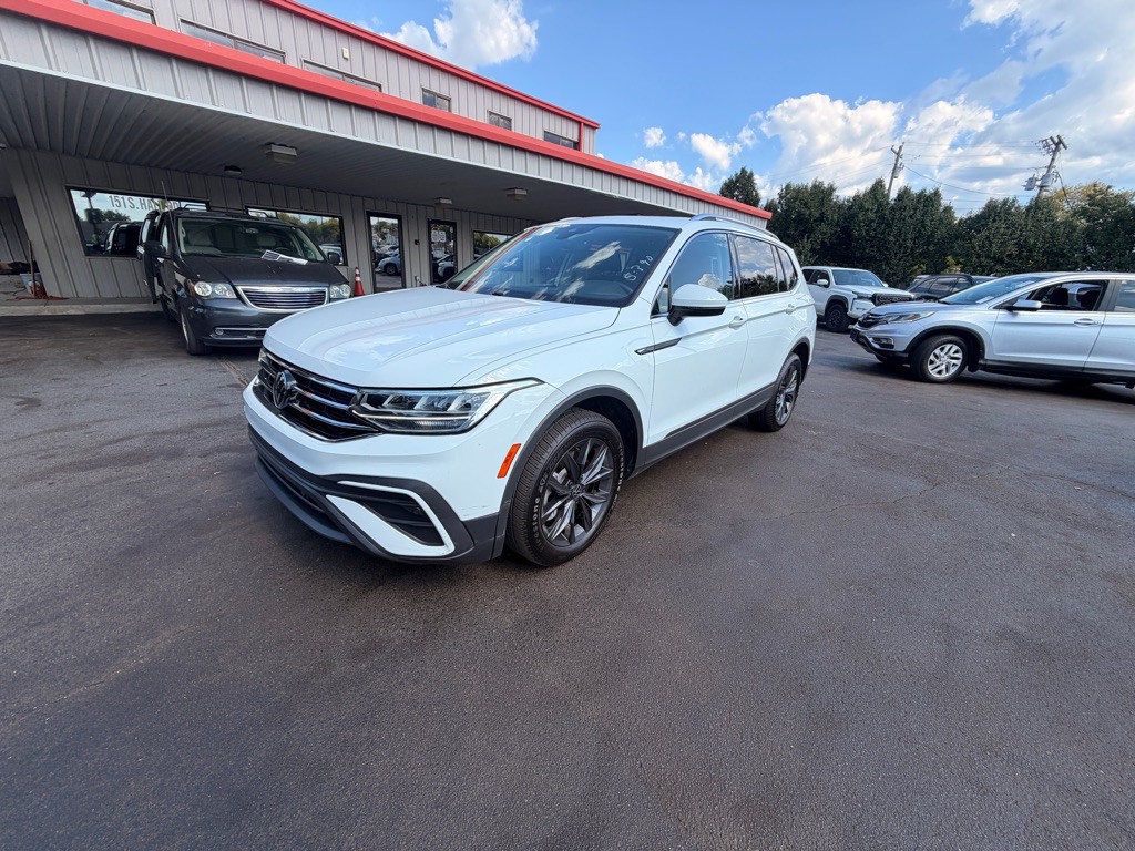2022 Volkswagen Tiguan Image 2