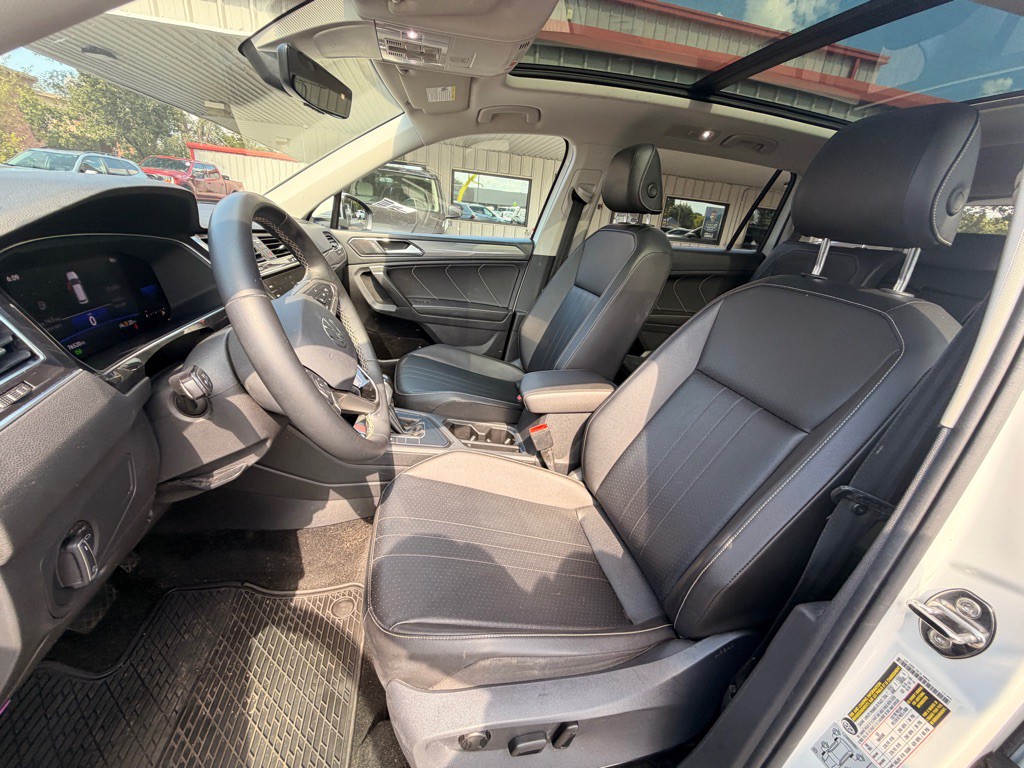 2022 Volkswagen Tiguan Image 9