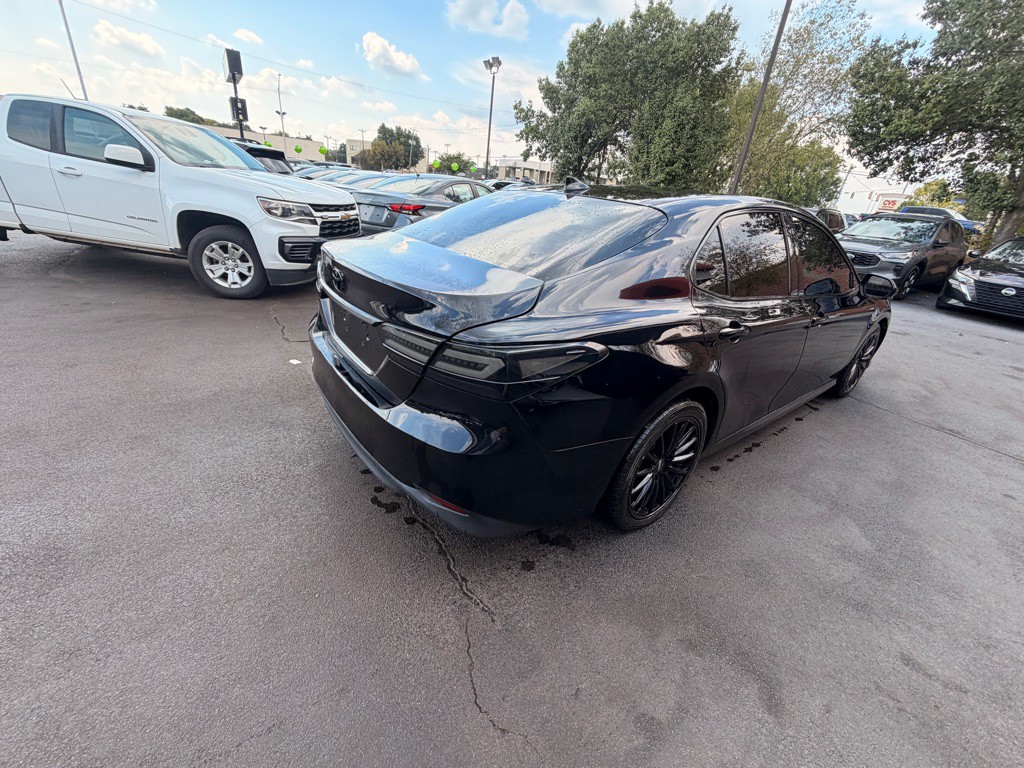 2019 Toyota Camry Image 4