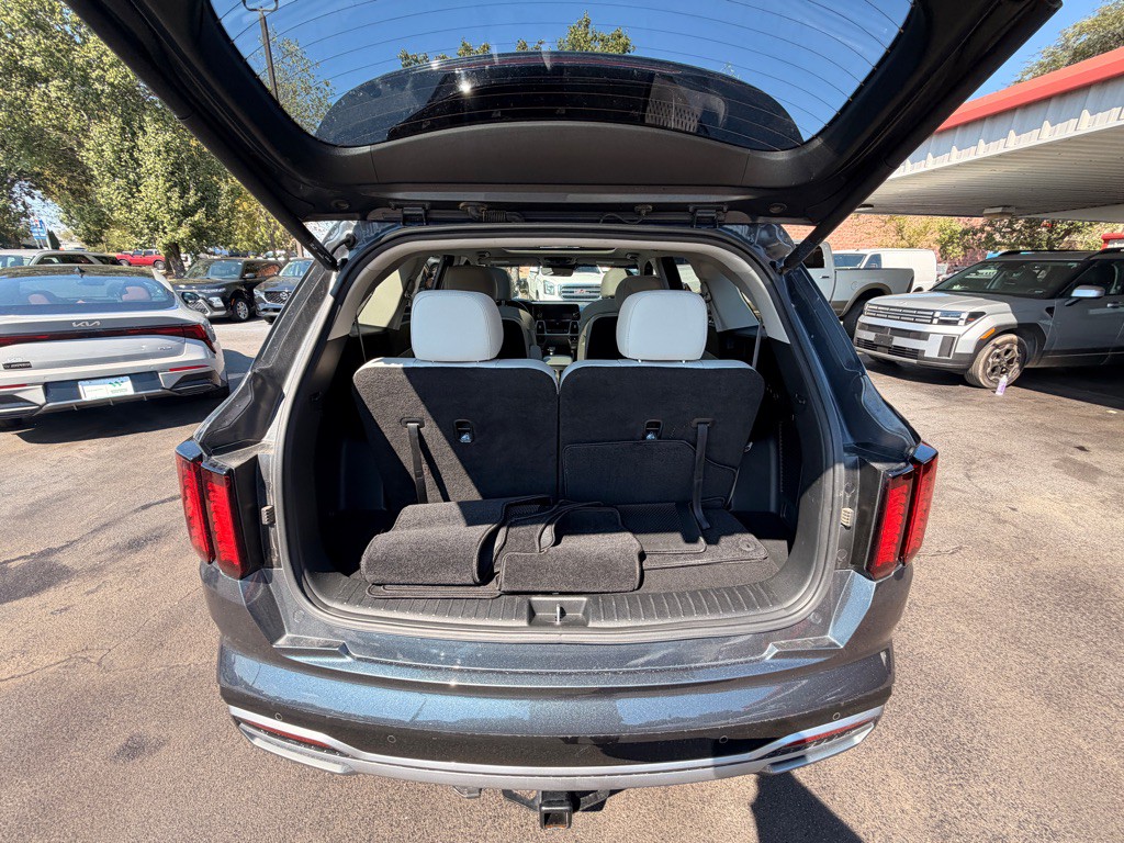 2023 Kia Sorento Image 6